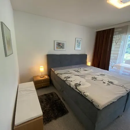 Laerchenwald 1804 Διαμέρισμα *